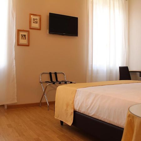 B&B Cangrande Di Danese-Viviani Verona Luaran gambar