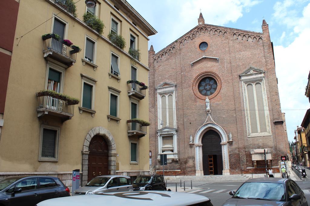 B&B Cangrande Di Danese-Viviani Verona Luaran gambar