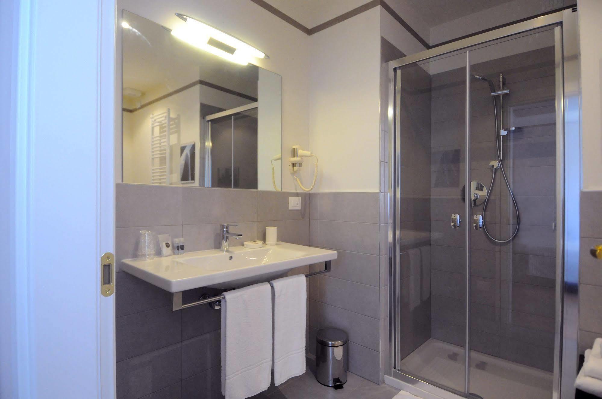 B&B Cangrande Di Danese-Viviani Verona Luaran gambar